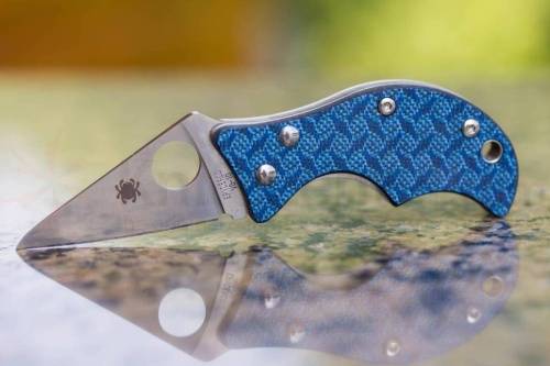 5891 Spyderco Spin Blue Nishijin Glass fiber